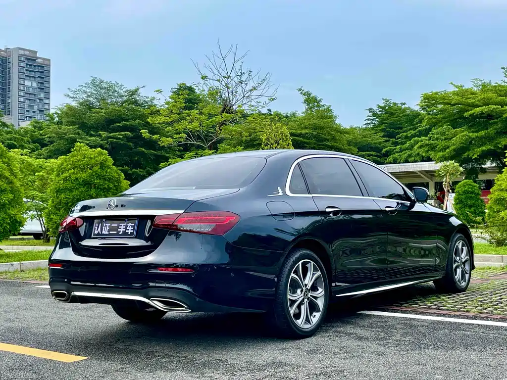 Mercedes-Benz E-Class 2023 E 300 L Sports Luxury купить на сайте DeffCars