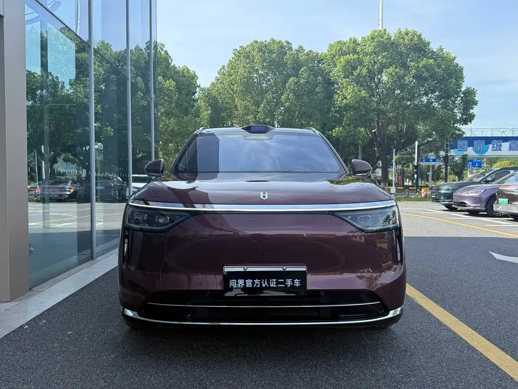 Wenjie M8 2025 extended range Ultra version 53.4kWh 5-seater version 192-line lidar) купить на сайте DeffCars