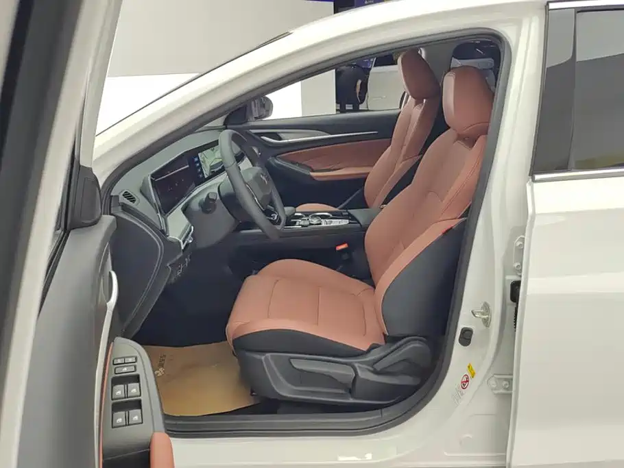 Eado 2025 PLUS 1.4T dual-clutch high-energy version купить на сайте DeffCars