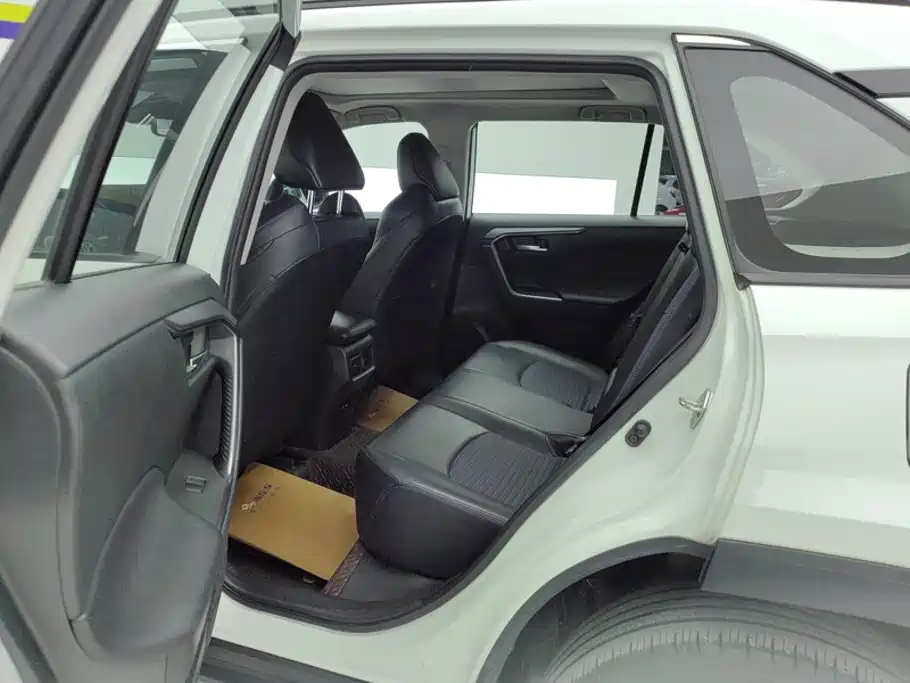 Weilanda 2020 2.0L CVT four-wheel drive technology version купить на сайте DeffCars