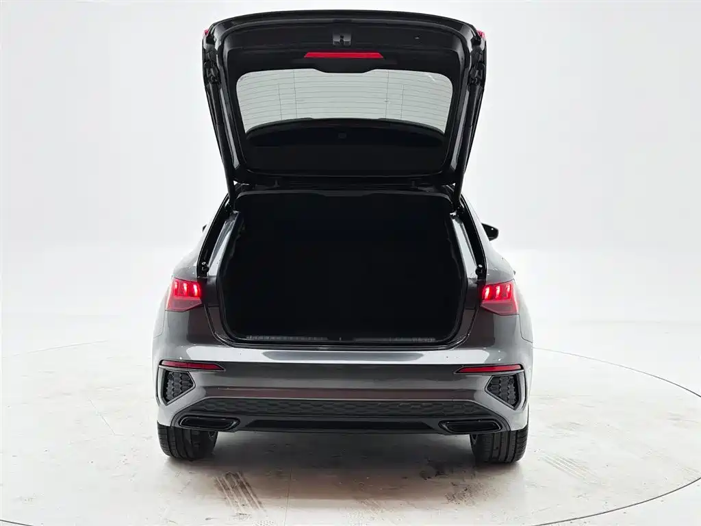 Audi A3 2021 Sportback 35 TFSI aggressive sports model купить на сайте DeffCars
