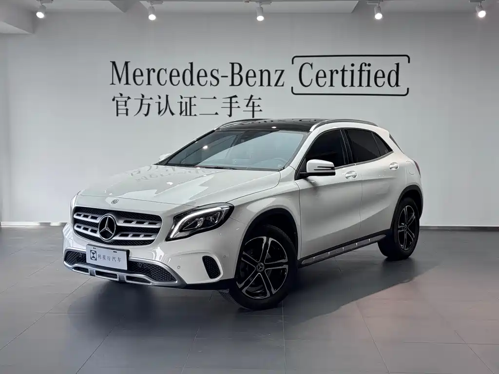 Mercedes-Benz GLA 2018 GLA 200 Fashion Model купить на сайте DeffCars