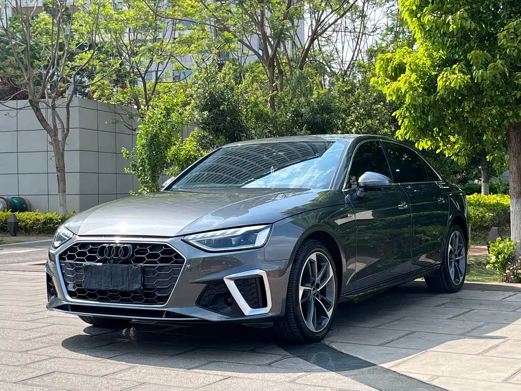 Audi A4L 2022 40 TFSI Fashionable and Dynamic купить на сайте DeffCars