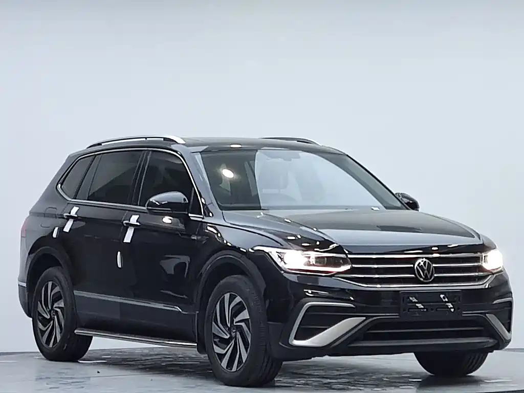 Tiguan L 2023 280TSI automatic two-wheel drive Chaochuang limited edition купить на сайте DeffCars