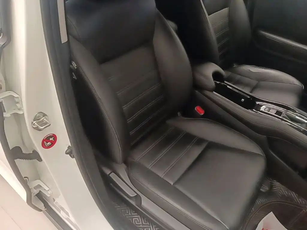 Vezel (HR-V) 2020 1.5L CVT Pioneer Edition купить на сайте DeffCars