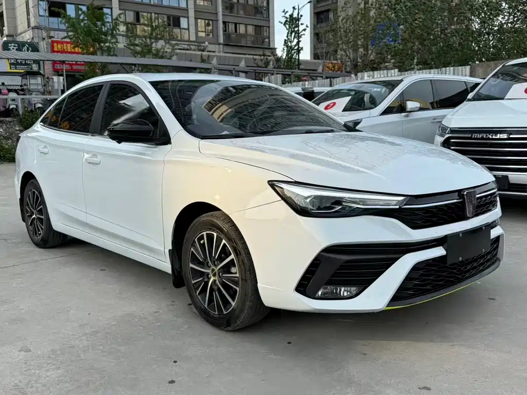 Roewe i5 2021 1.5L CVT Platinum Edition купить на сайте DeffCars