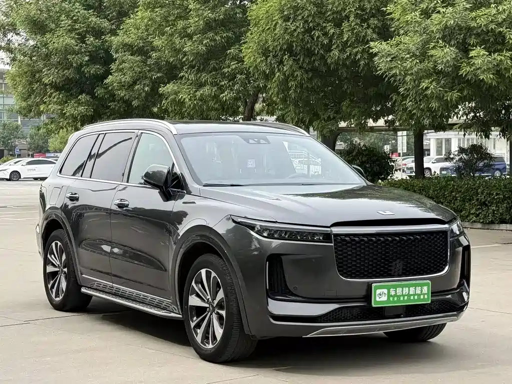 Ideal ONE 2020 extended range 6-seater version купить на сайте DeffCars