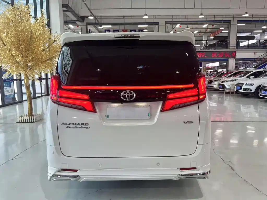 Alpha 2015 3.5L Premium Edition купить на сайте DeffCars