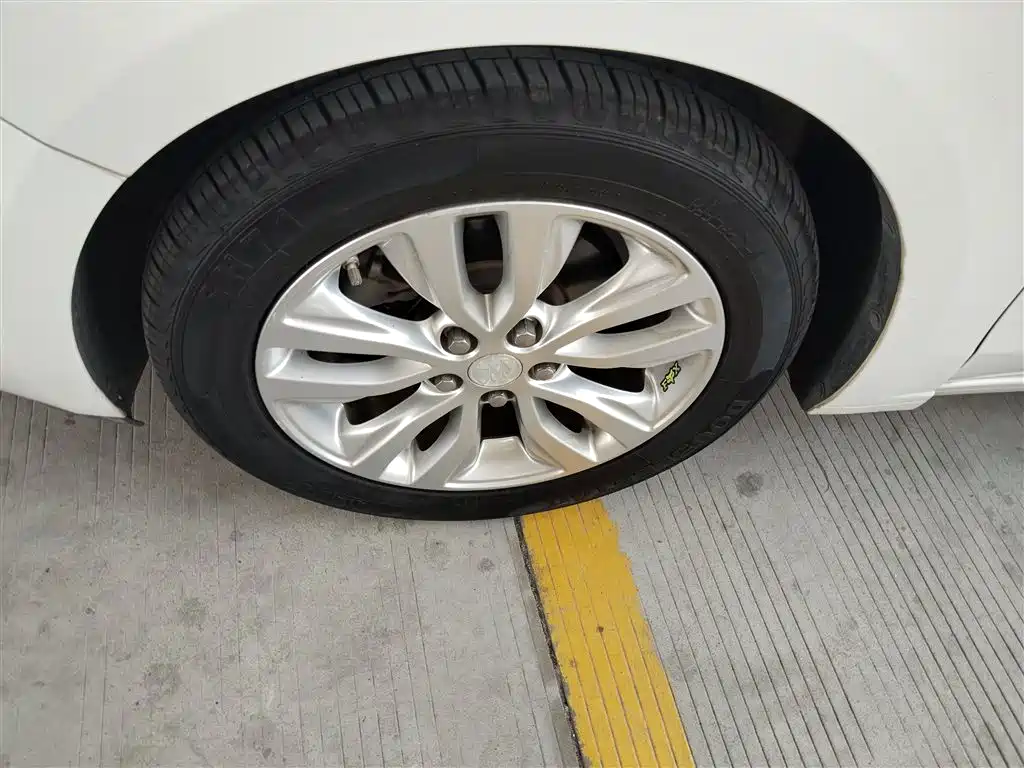 Yinglang 2019 15T dual-clutch interconnected elite model National VI купить на сайте DeffCars