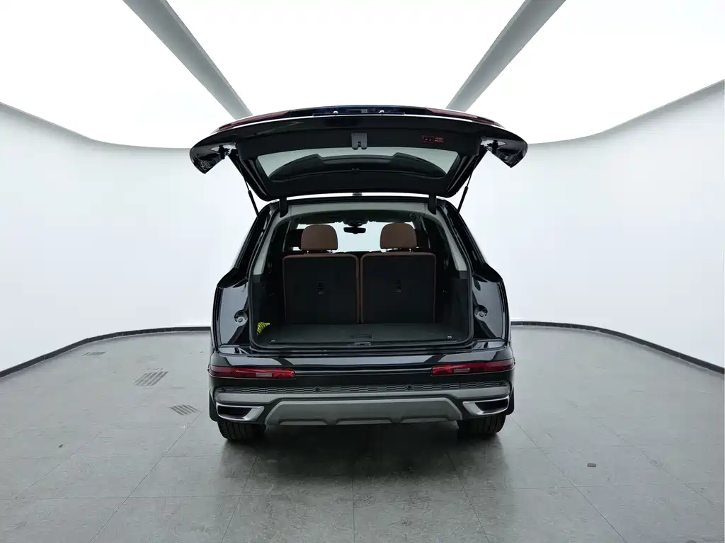 Audi Q7 2022 55 TFSI quattro S line sports купить на сайте DeffCars