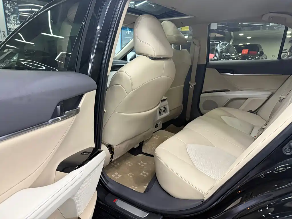 Camry 2019 2.0G Deluxe Edition National V купить на сайте DeffCars