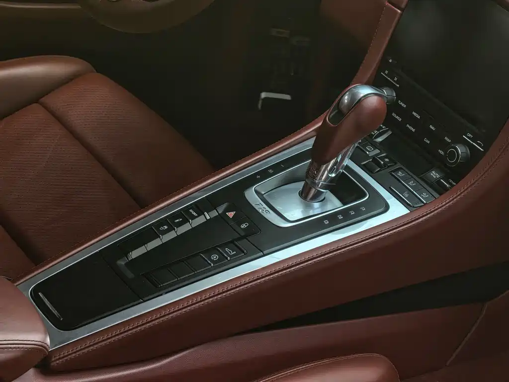 Porsche 718 2016 Cayman 2.0T купить на сайте DeffCars