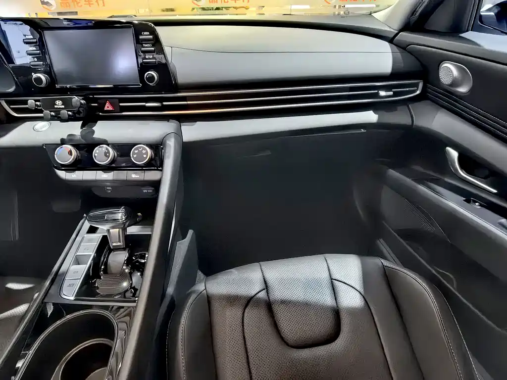 Elantra 2023 1.5L CVT GLX Elite Edition купить на сайте DeffCars