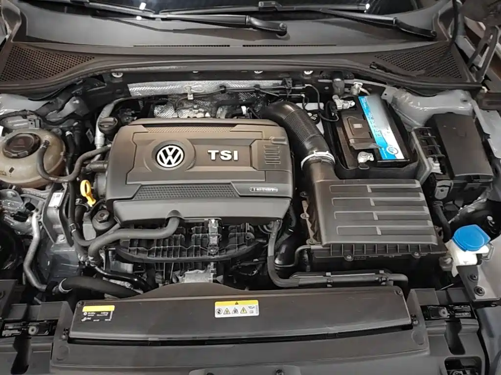 FAW-Volkswagen CC 2021 380TSI eye-catching version купить на сайте DeffCars