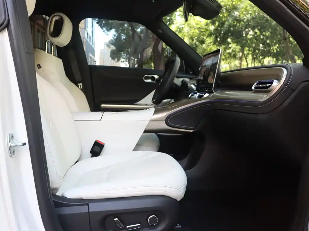 Smart Elf #1 2024 Platinum Edition купить на сайте DeffCars