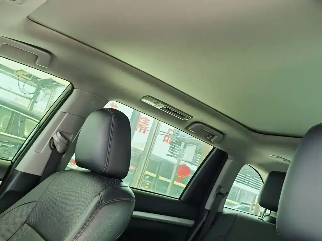 Highlander 2018 2.0T four-wheel drive luxury version, 7 seats, National VI купить на сайте DeffCars