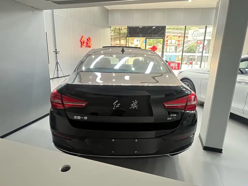 Hongqi H5 2019 30TD Smart Edition купить на сайте DeffCars