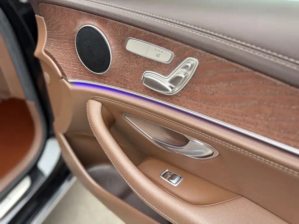 Mercedes-Benz E-Class 2022 E 300 L Fashion купить на сайте DeffCars