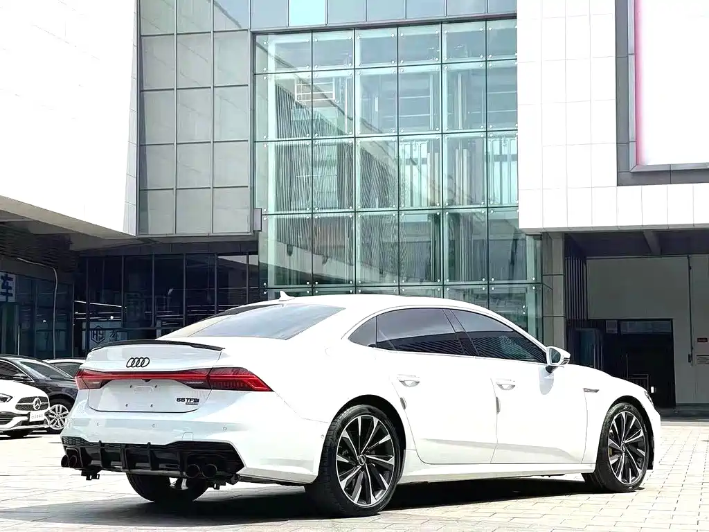 Audi A7L 2022 55 TFSI quattro S-line Jingyuan flow crystal package купить на сайте DeffCars