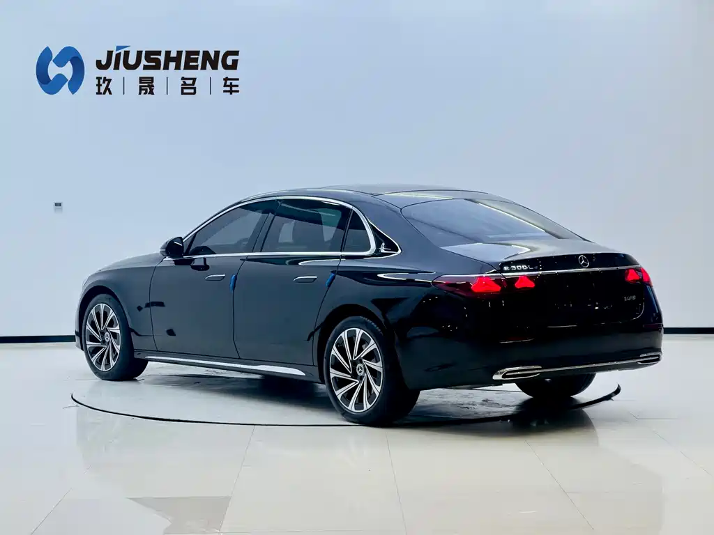 Mercedes-Benz E-Class 2024 E 300 L Luxury Model купить на сайте DeffCars