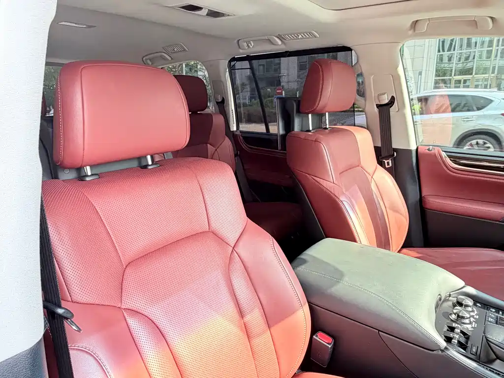 Lexus LX 2019 570 Premium Luxury Edition купить на сайте DeffCars