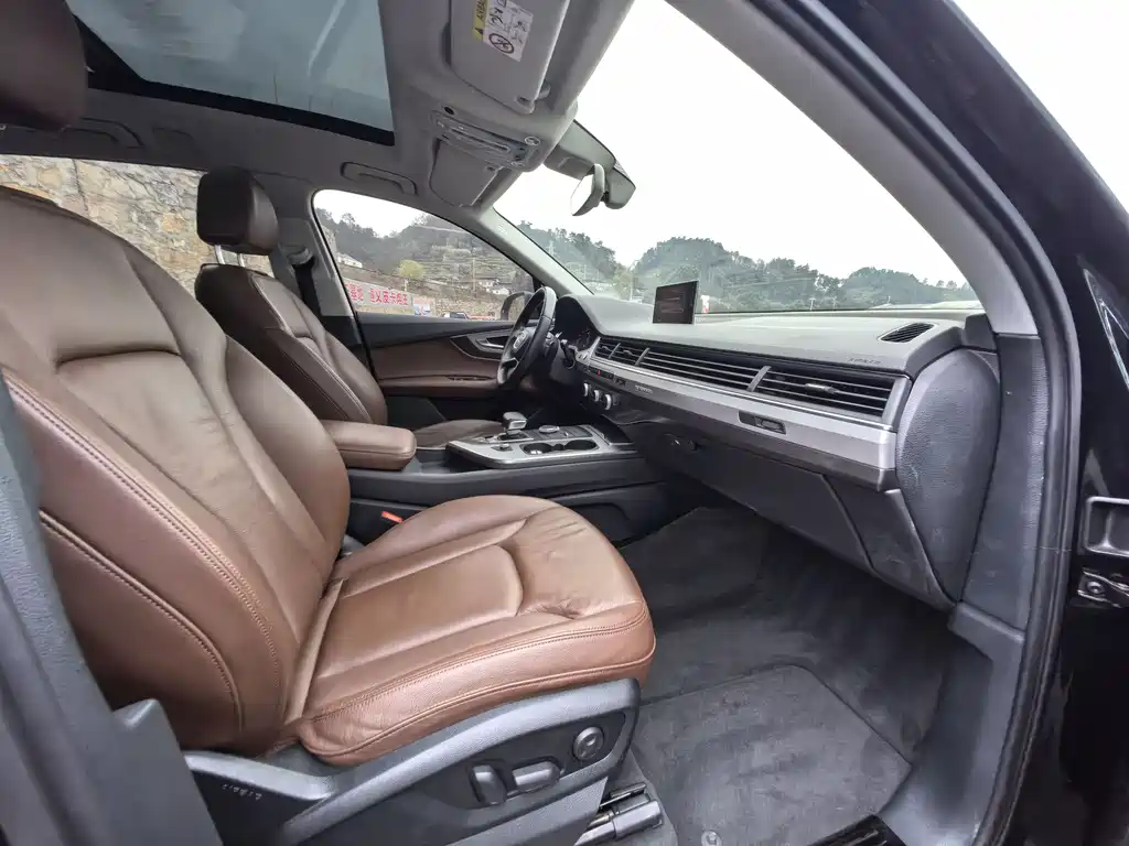 Audi Q7 2016 45 TFSI S line sports model купить на сайте DeffCars