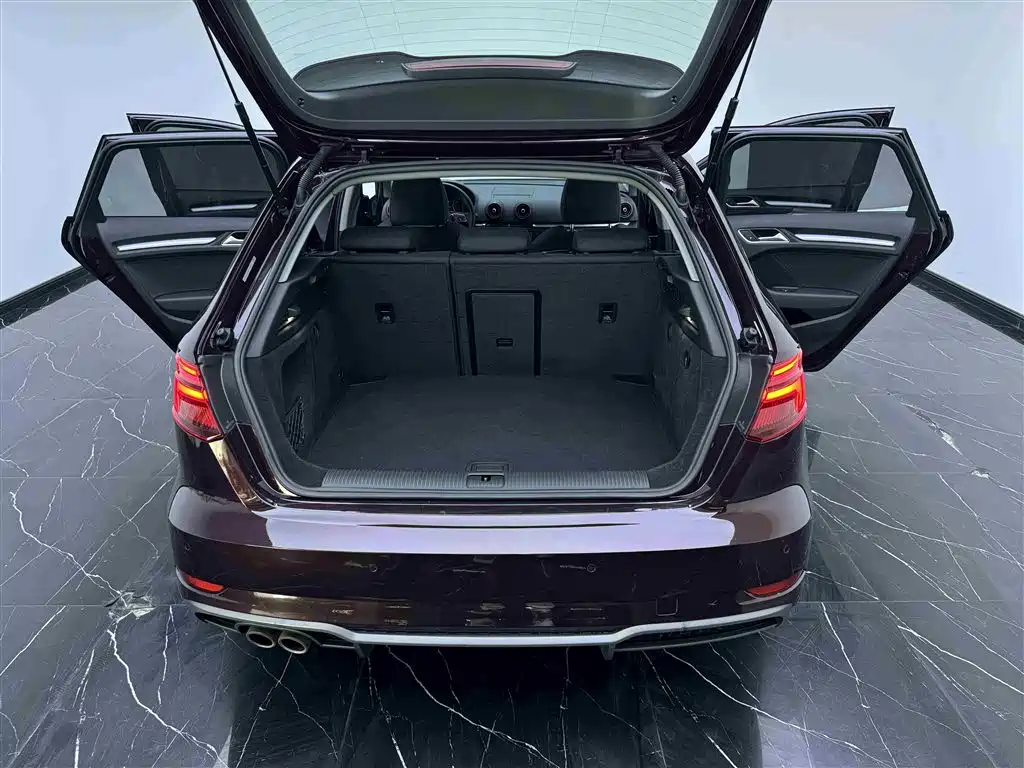 Audi A3 2020 Sportback 35 TFSI Sports National VI купить на сайте DeffCars