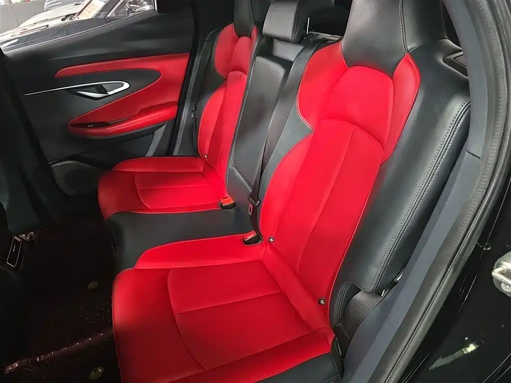 Changan UNI-T 2020 1.5T premium model купить на сайте DeffCars