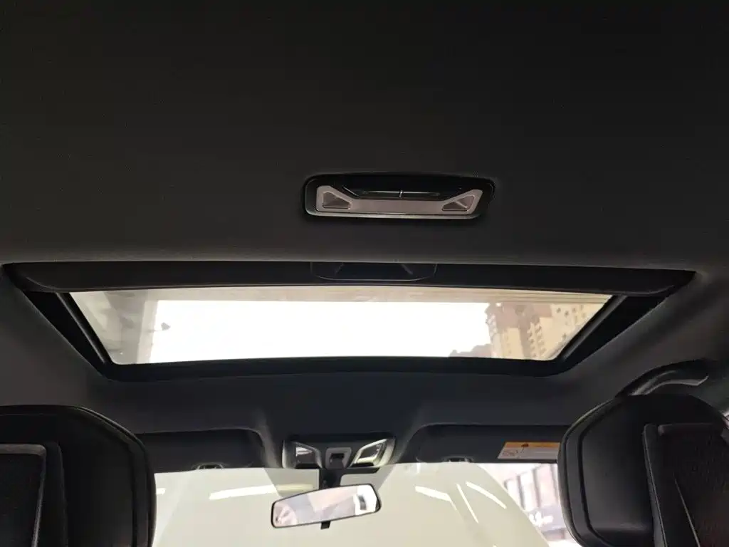 Changan UNI-V 2022 1.5T Excellent Type купить на сайте DeffCars
