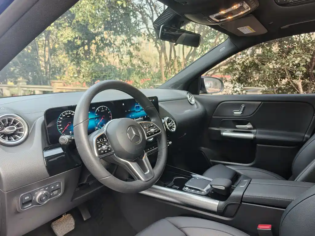 Mercedes-Benz GLA 2020 GLA 200 купить на сайте DeffCars