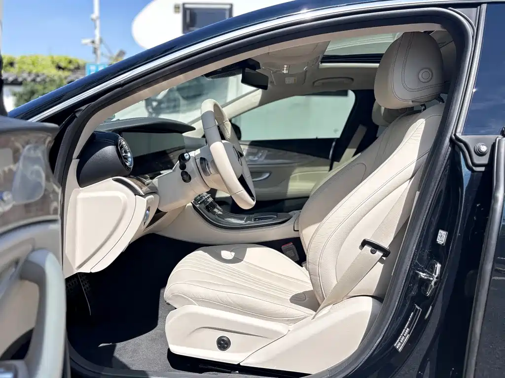 Mercedes-Benz CLS 2022 CLS 300 luxury model купить на сайте DeffCars