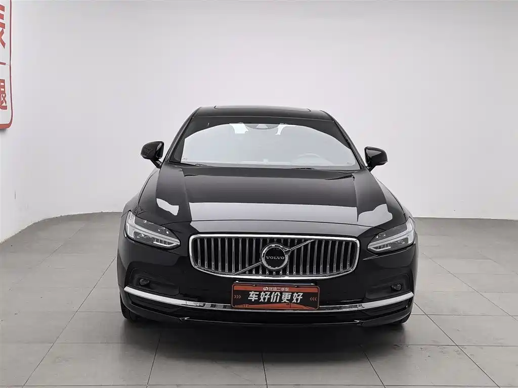 Volvo S90 2021 B5 Zhiyuan Luxury Edition купить на сайте DeffCars
