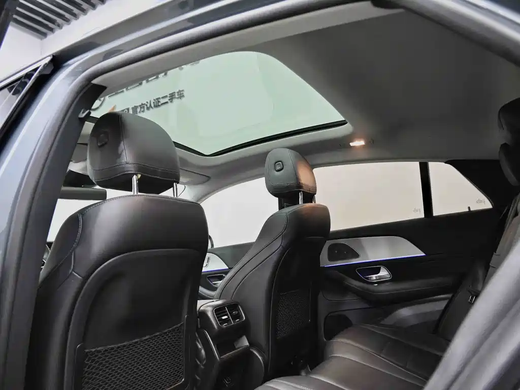 Mercedes-Benz GLE Coupe 2022 GLE 350 4MATIC Coupe SUV Fashion купить на сайте DeffCars