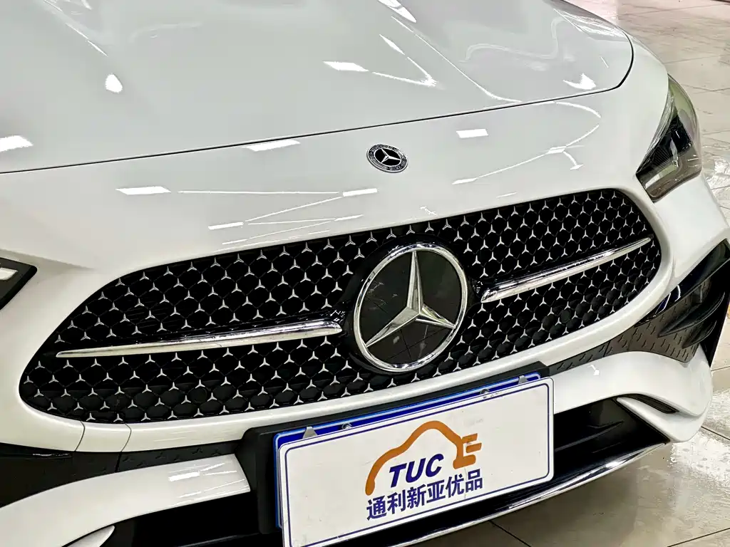Mercedes-Benz CLE 2025 CLE 260 Coupe купить на сайте DeffCars