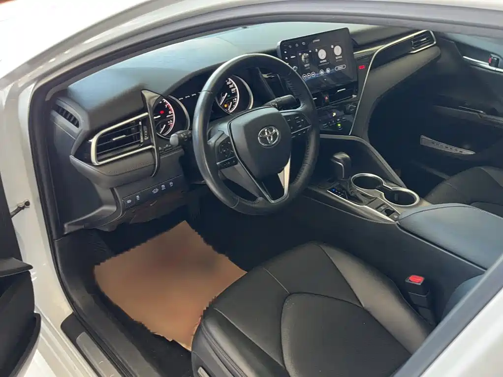 Camry 2021 2.0G Deluxe Edition купить на сайте DeffCars