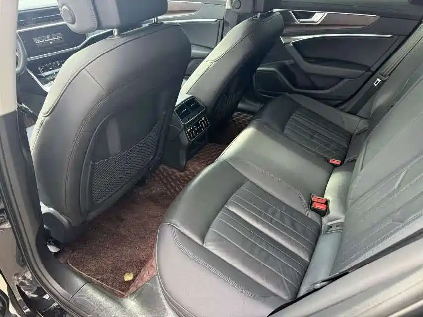 Audi A6 imported 2020 allroad quattro explorer 55 TFSI exclusive off-road model купить на сайте DeffCars