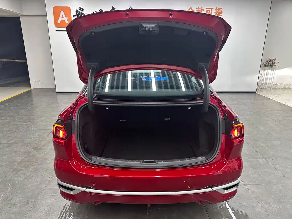 Mondeo 2025 2.0T EcoBoost Extreme купить на сайте DeffCars