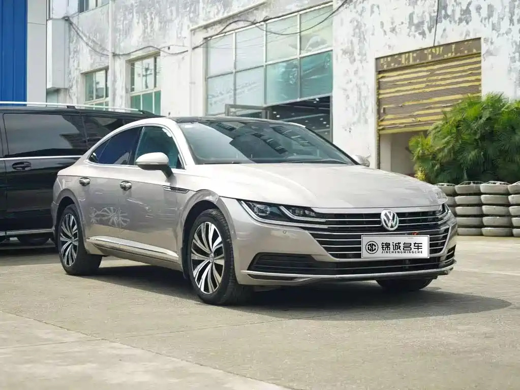 FAW-Volkswagen CC 2020 330TSI Charming Edition National VI купить на сайте DeffCars