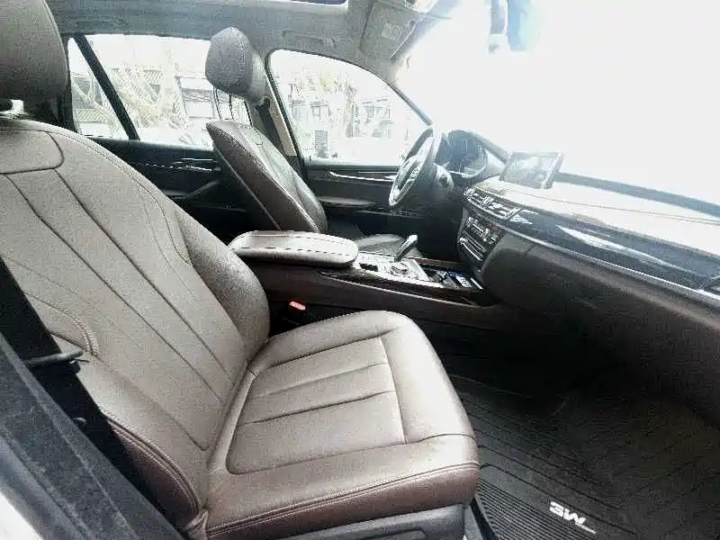 BMW X5 imported 2018 xDrive28i купить на сайте DeffCars