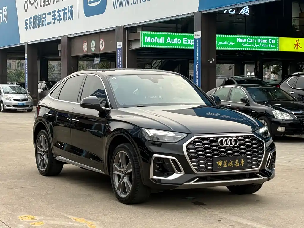 Audi Q5L Sportback 2022 40 TFSI luxury model купить на сайте DeffCars