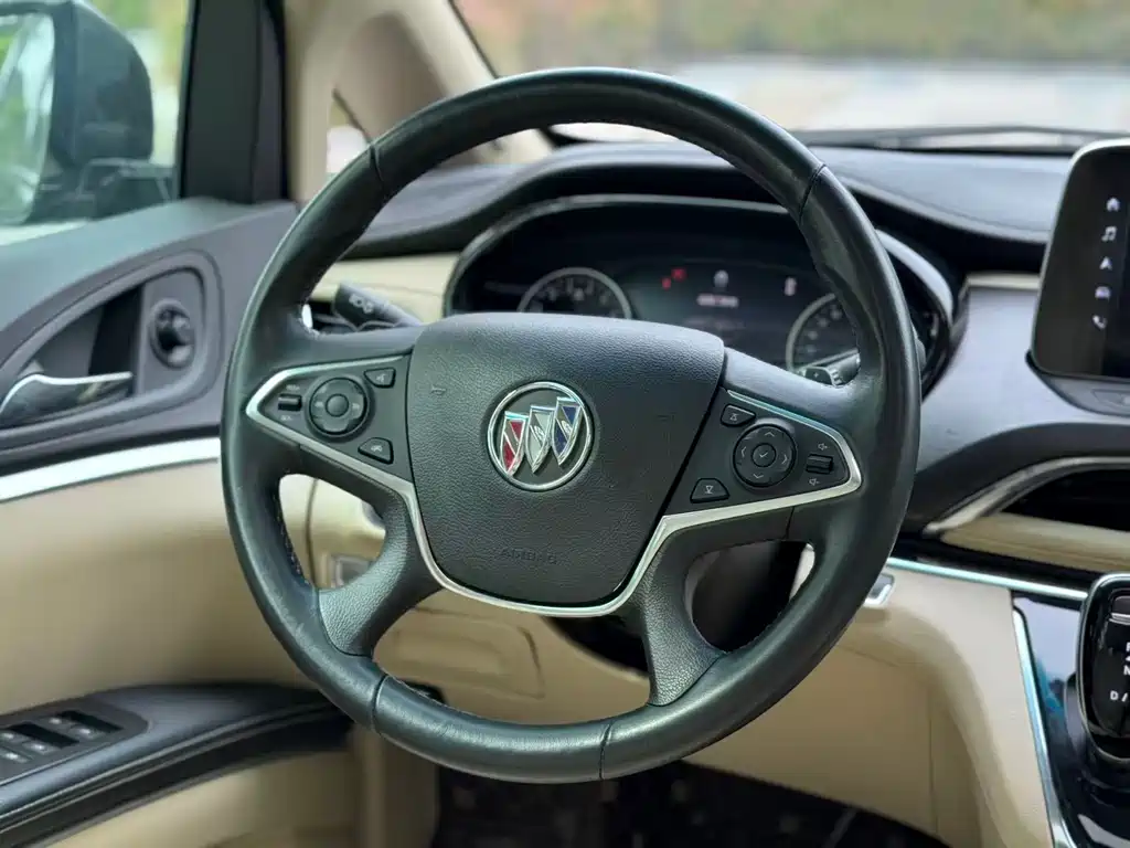 Buick GL8 2023 Land Business Class 652T Luxury купить на сайте DeffCars