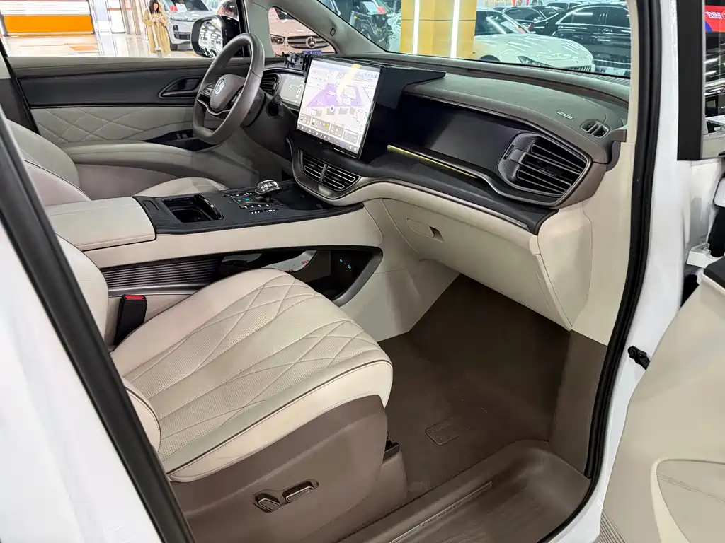 Denza D9 2022 DM-i 970 four-wheel drive flagship model купить на сайте DeffCars