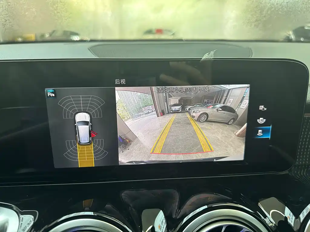 Mercedes-Benz GLB 2023 GLB 220 Dynamic купить на сайте DeffCars