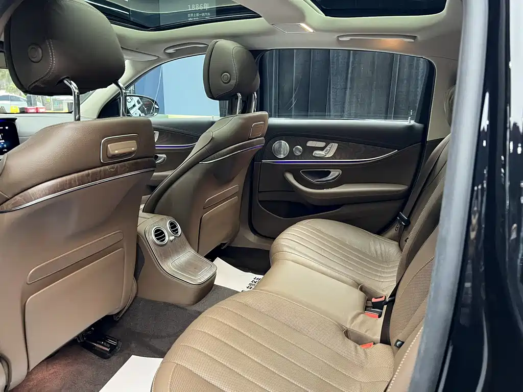 Mercedes-Benz E-Class 2021 E 300 L Premium Model купить на сайте DeffCars