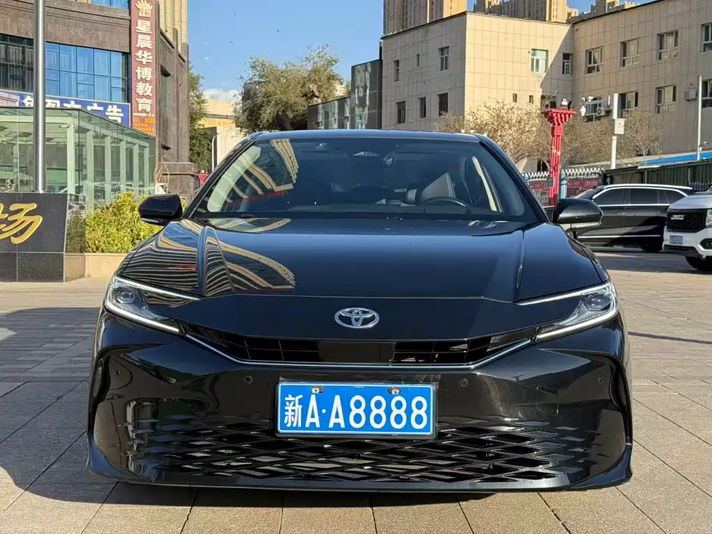 Camry 2024 Shuangqing 2.5HG Premium Edition купить на сайте DeffCars