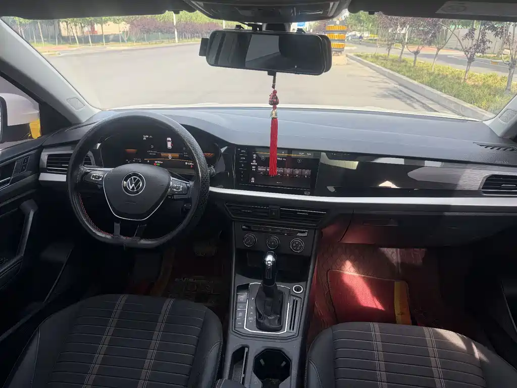 Lavida 2021 280TSI DSG Comfort Edition купить на сайте DeffCars