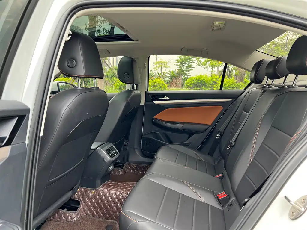 Bora 2023 200TSI DSG Yuexing Edition купить на сайте DeffCars
