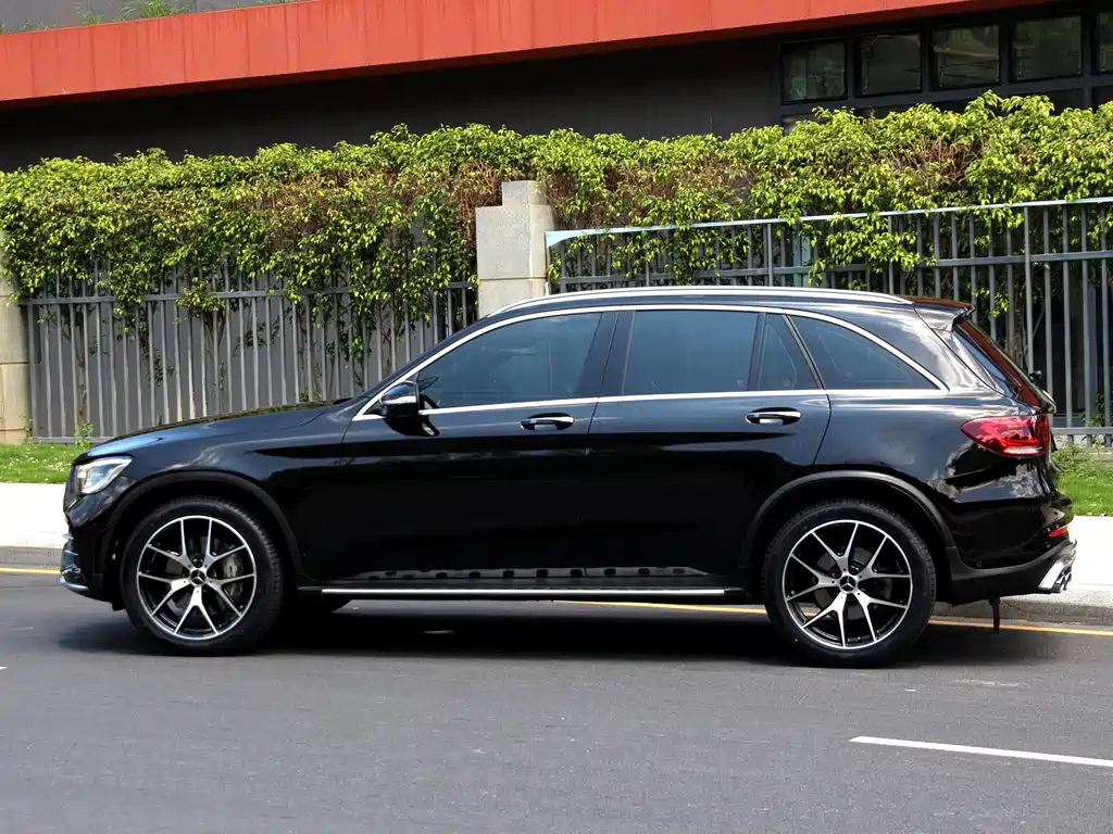 Mercedes-Benz GLC AMG 2020 AMG GLC 43 4MATIC купить на сайте DeffCars