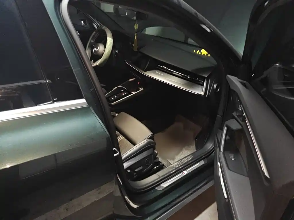 Audi A3 2023 facelift Sportback 35 TFSI stylish and sporty купить на сайте DeffCars