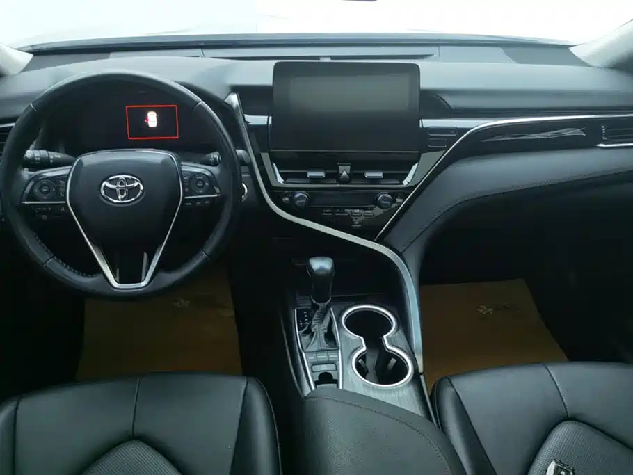 Camry 2023 2.5G Deluxe Edition купить на сайте DeffCars